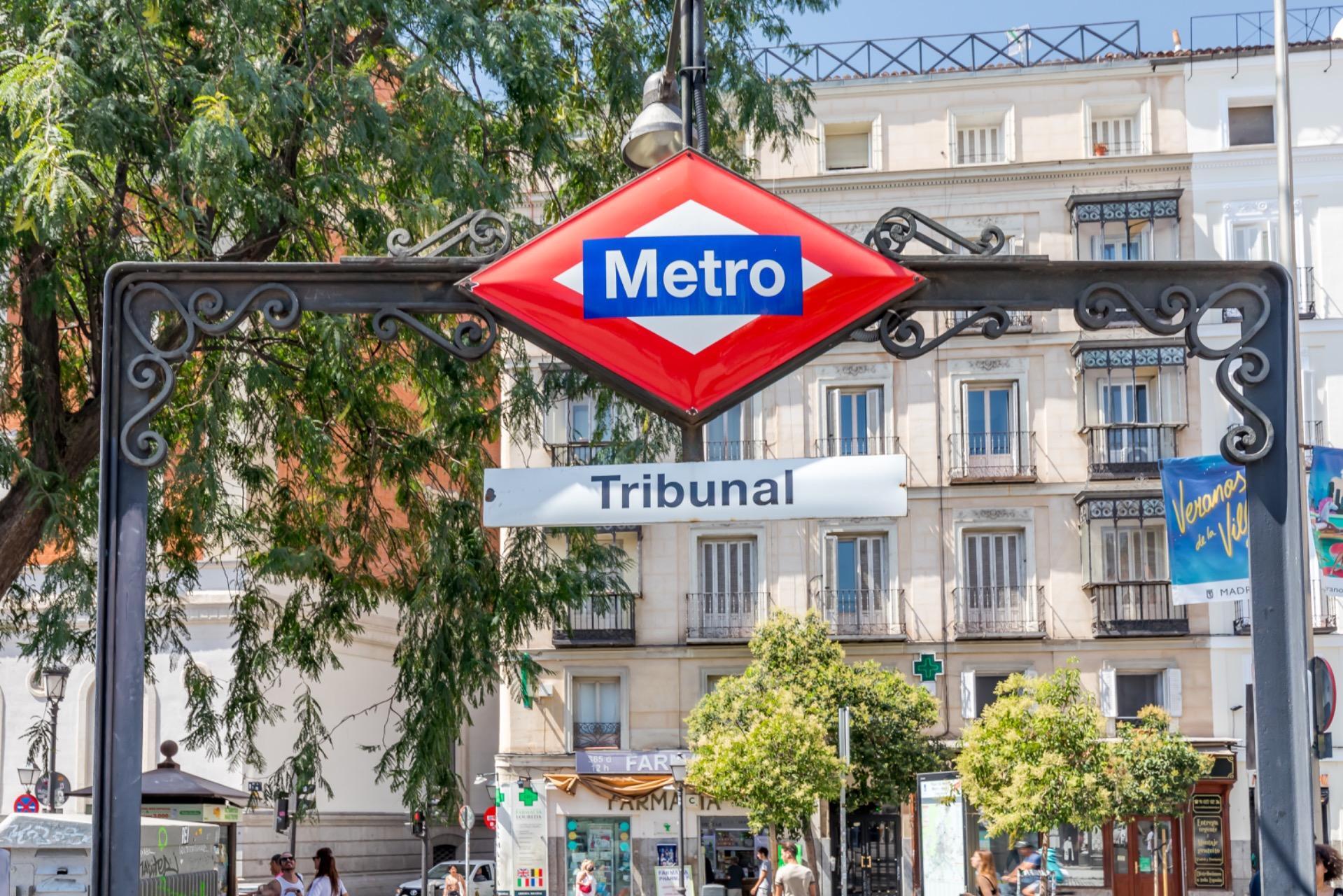 INVERSIÓN SEGURA EN EL CORAZÓN DE MADRID: PISO EN CALLE FUENCARRAL CON RENTABILIDAD DEL 4%