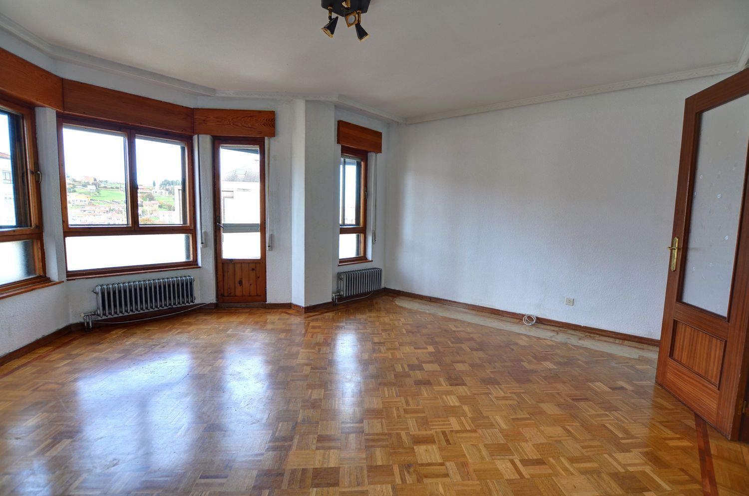 Propiedad en venta en Asturias, Castrillon