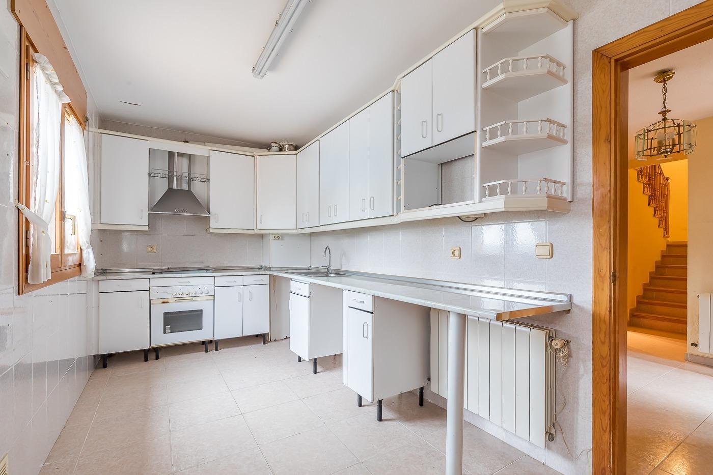 Impresionante chalet de esquina en La Navata, Galapagar - Ideal para Familias -