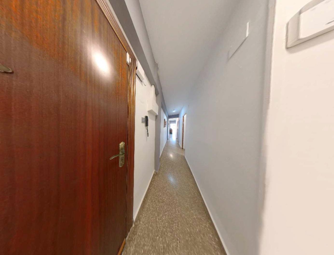 Piso semireformado en Puçol