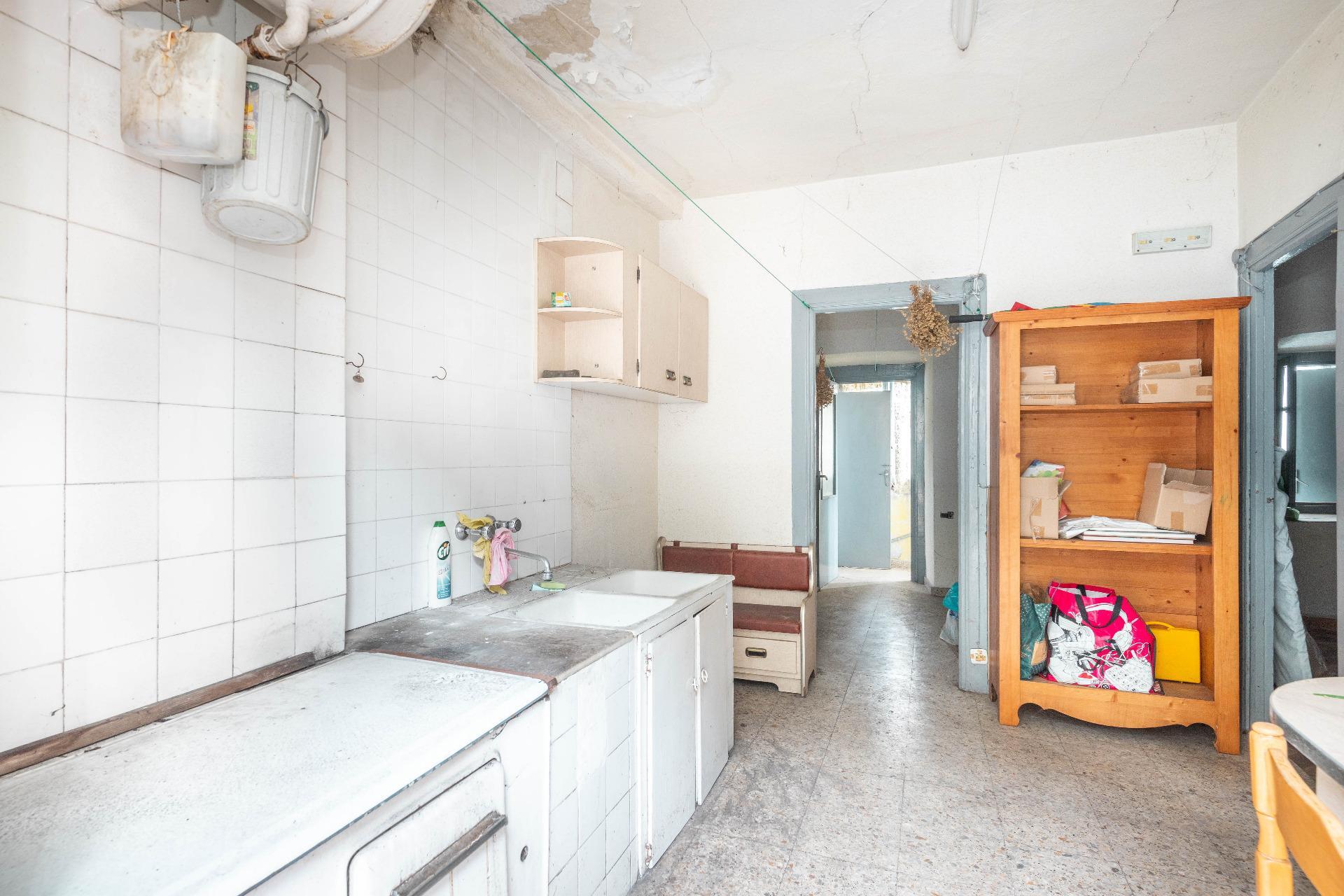 Pisos-Venta-Aller-2110042-Foto-2