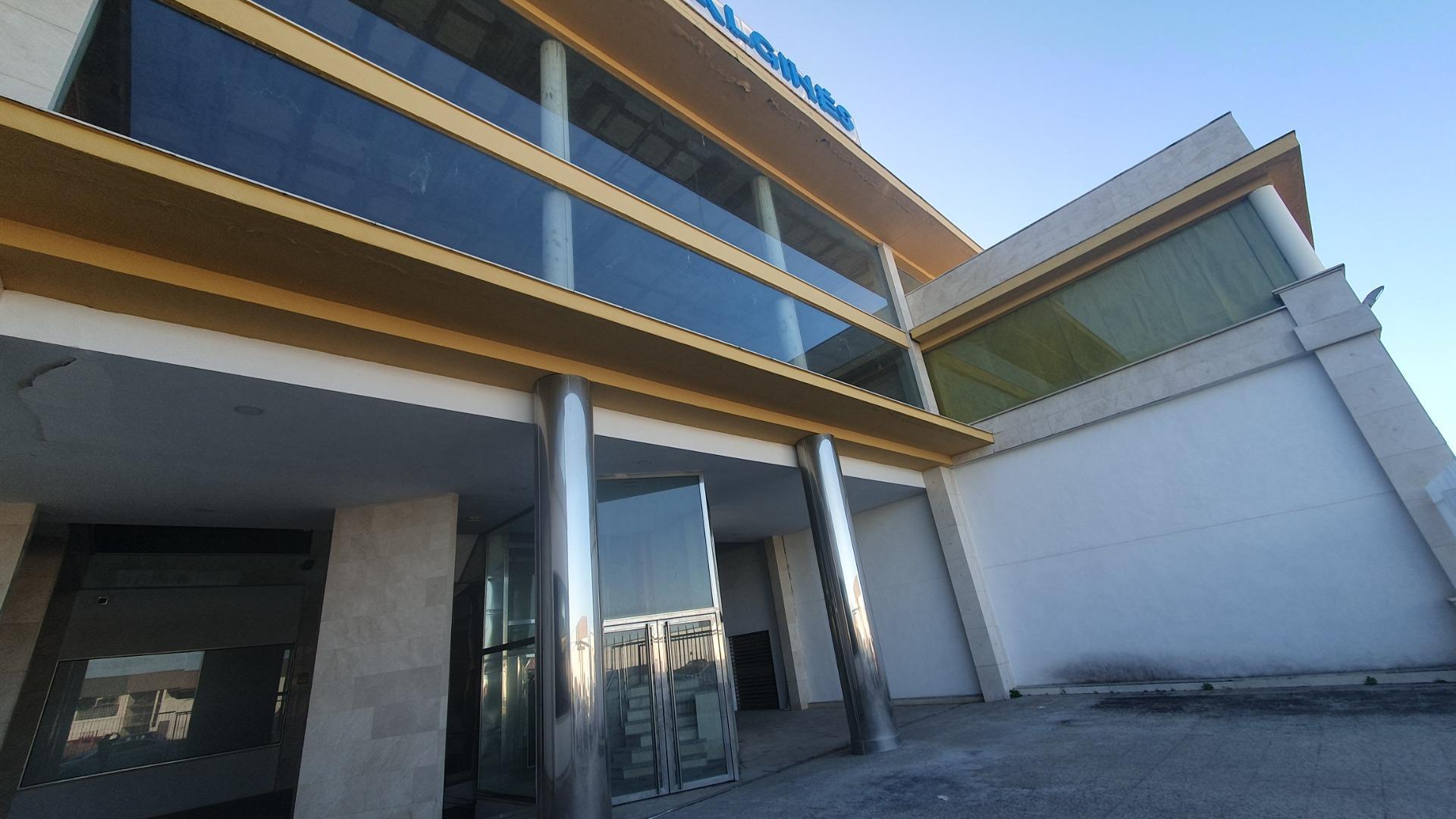 LOCAL COMERCIAL/ NAVE EN VENTA