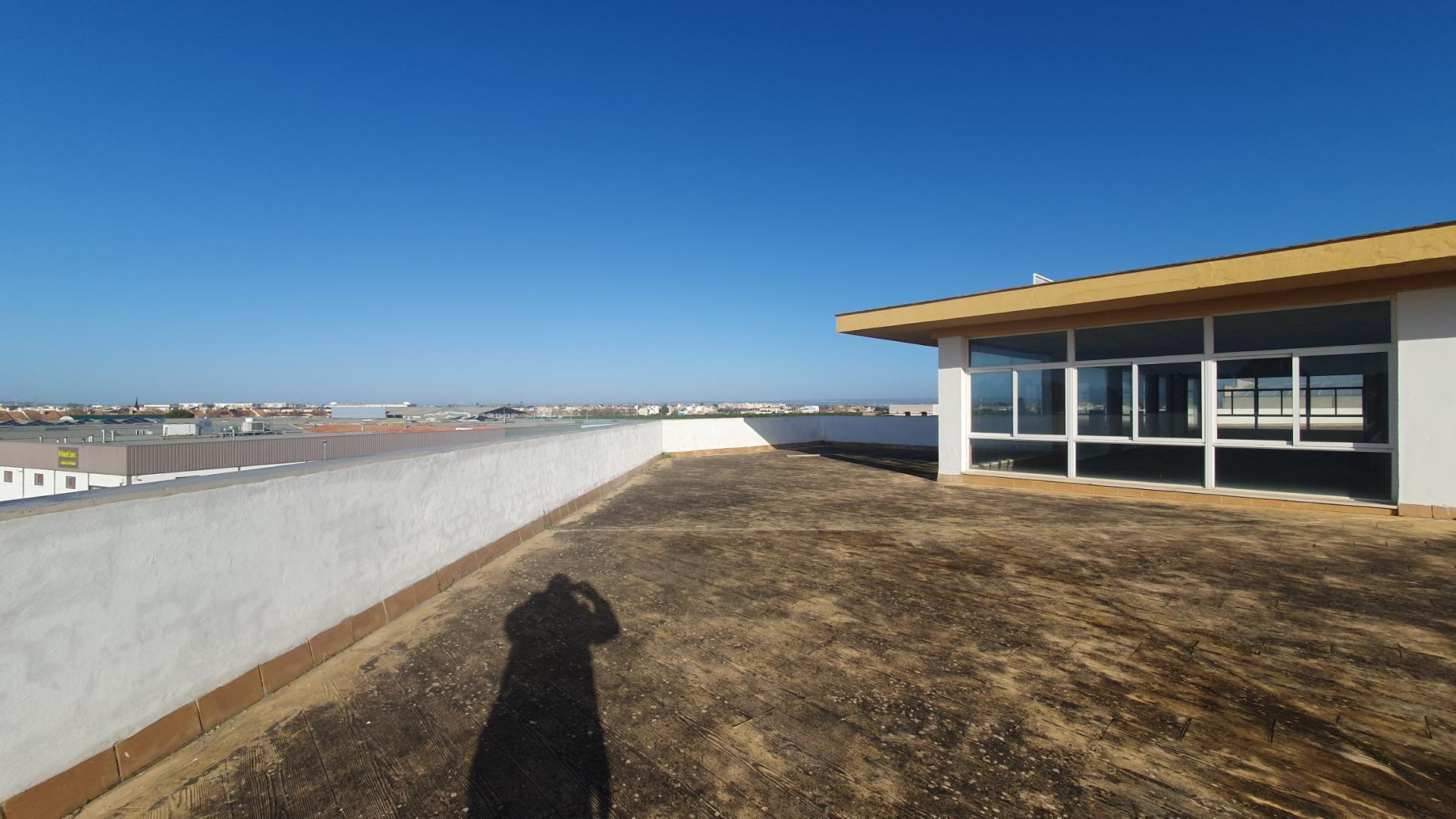 LOCAL COMERCIAL/ NAVE EN VENTA