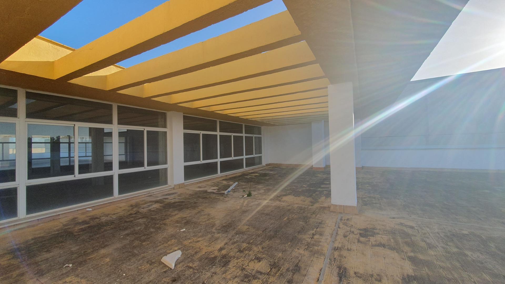 LOCAL COMERCIAL/ NAVE EN VENTA