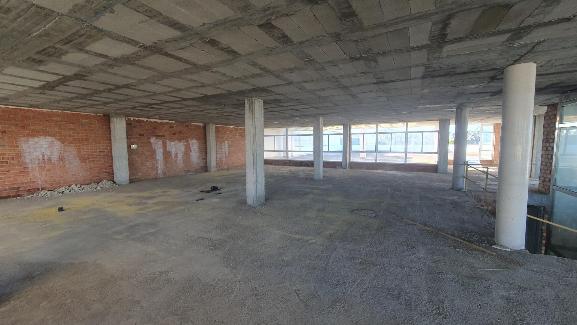 LOCAL COMERCIAL/ NAVE EN VENTA