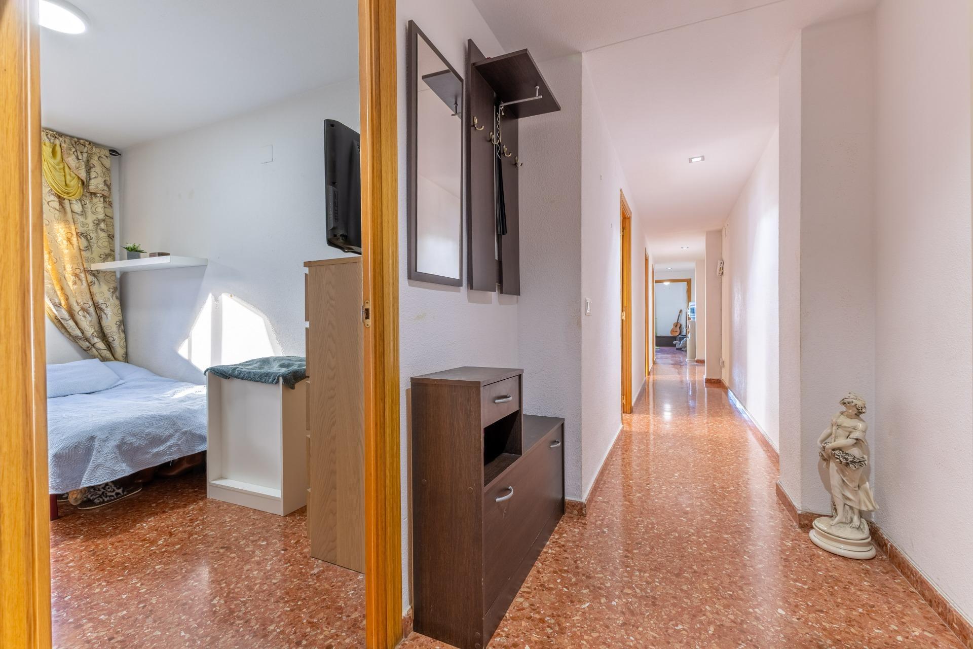 Tu hogar ideal en Torrent con terraza, garaje y ascensor! ?