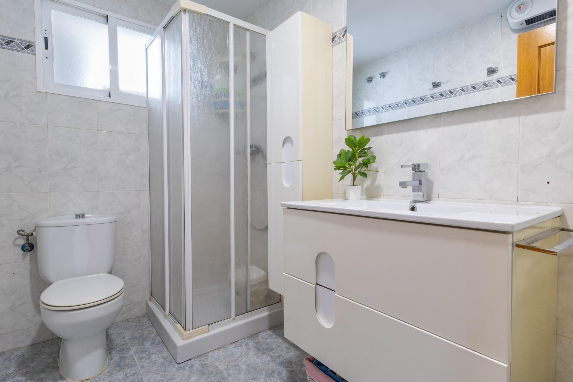 Tu hogar ideal en Torrent con terraza, garaje y ascensor! ?