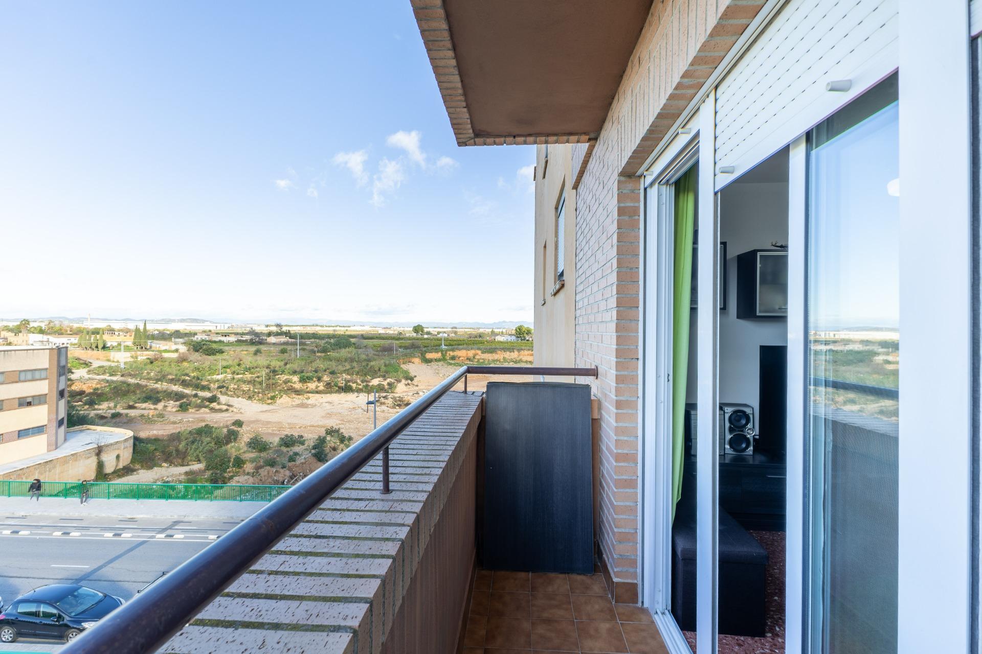 Tu hogar ideal en Torrent con terraza, garaje y ascensor! ?