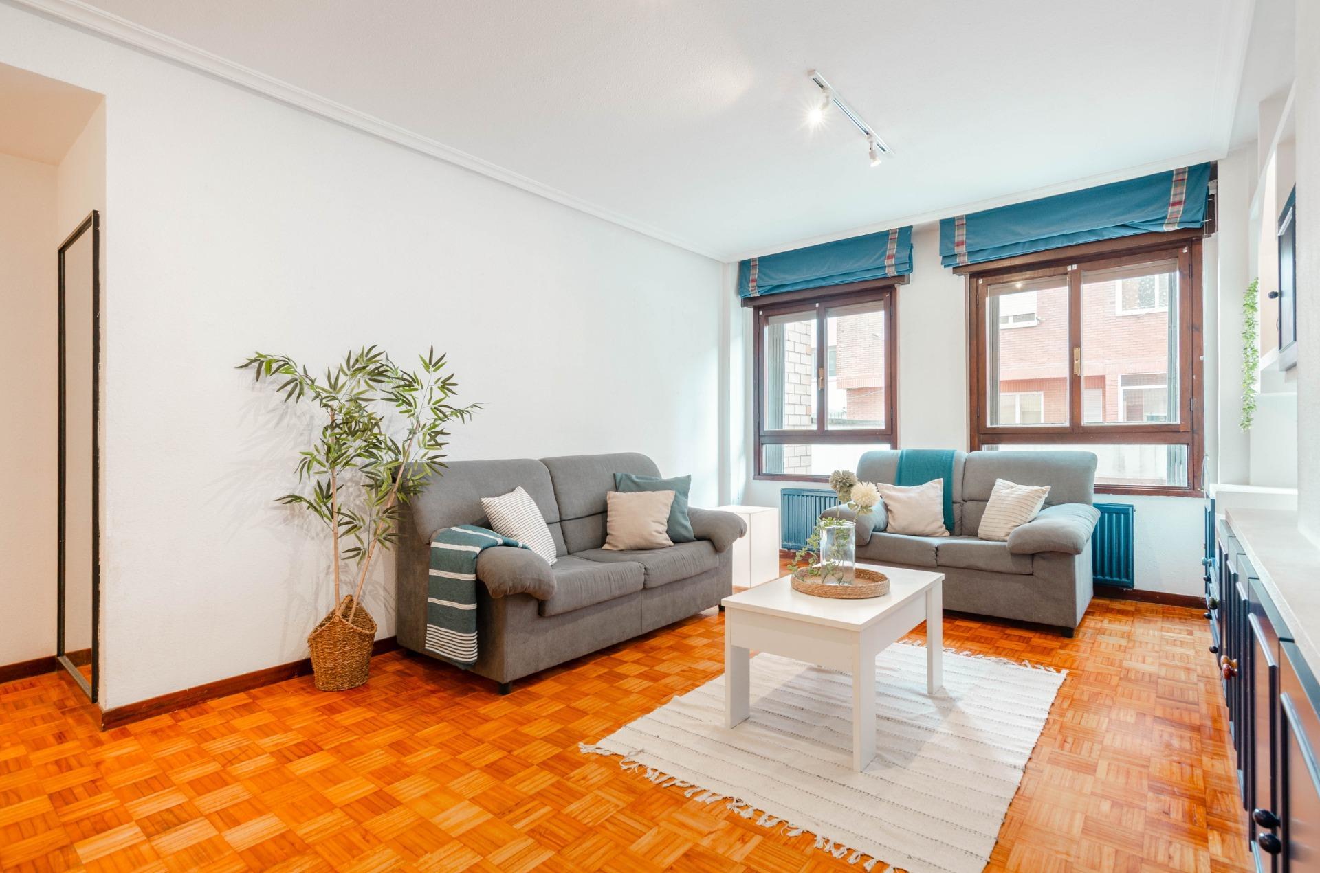 Pisos-Venta-Oviedo-2110057-Foto-3