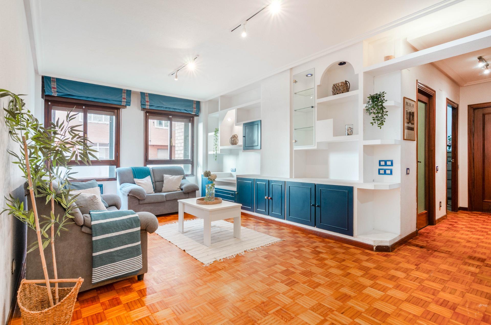 Pisos-Venta-Oviedo-2110057-Foto-2