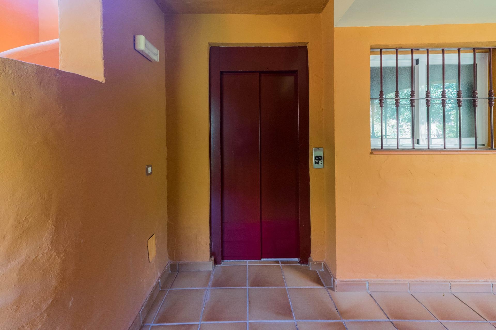 PISO A LA VENTA EN RIVIERA DEL SOL