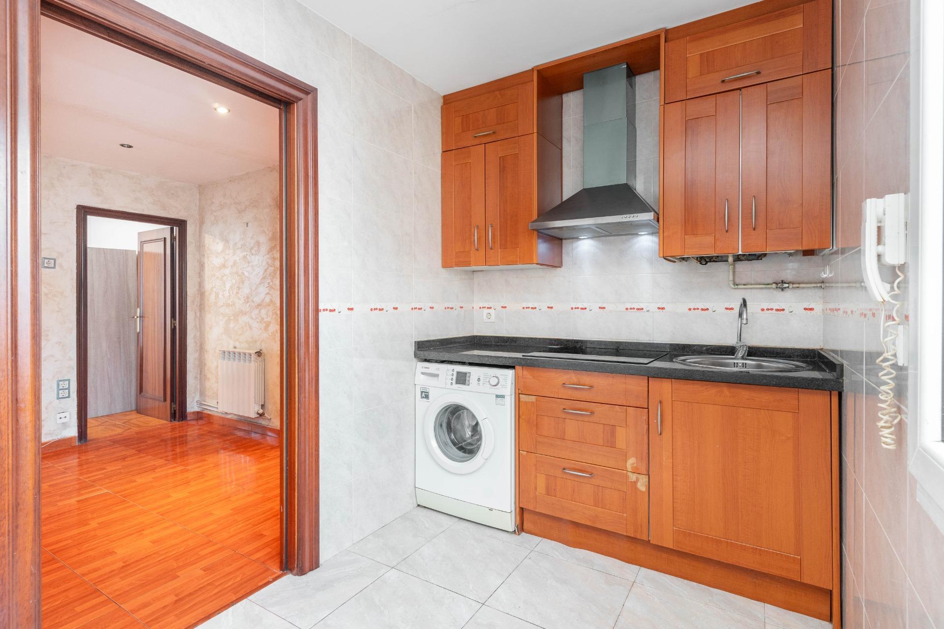 Pisos-Venta-Oviedo-2110063-Foto-3