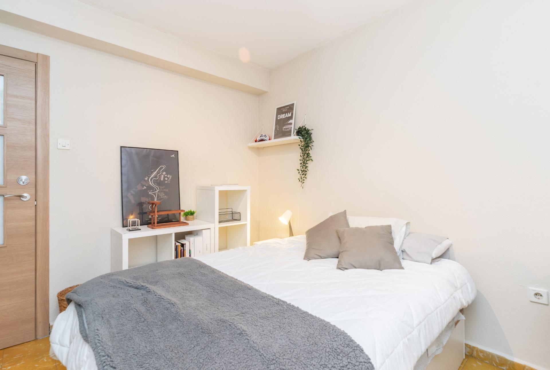 Pisos-Venta-Oviedo-2110075-Foto-4