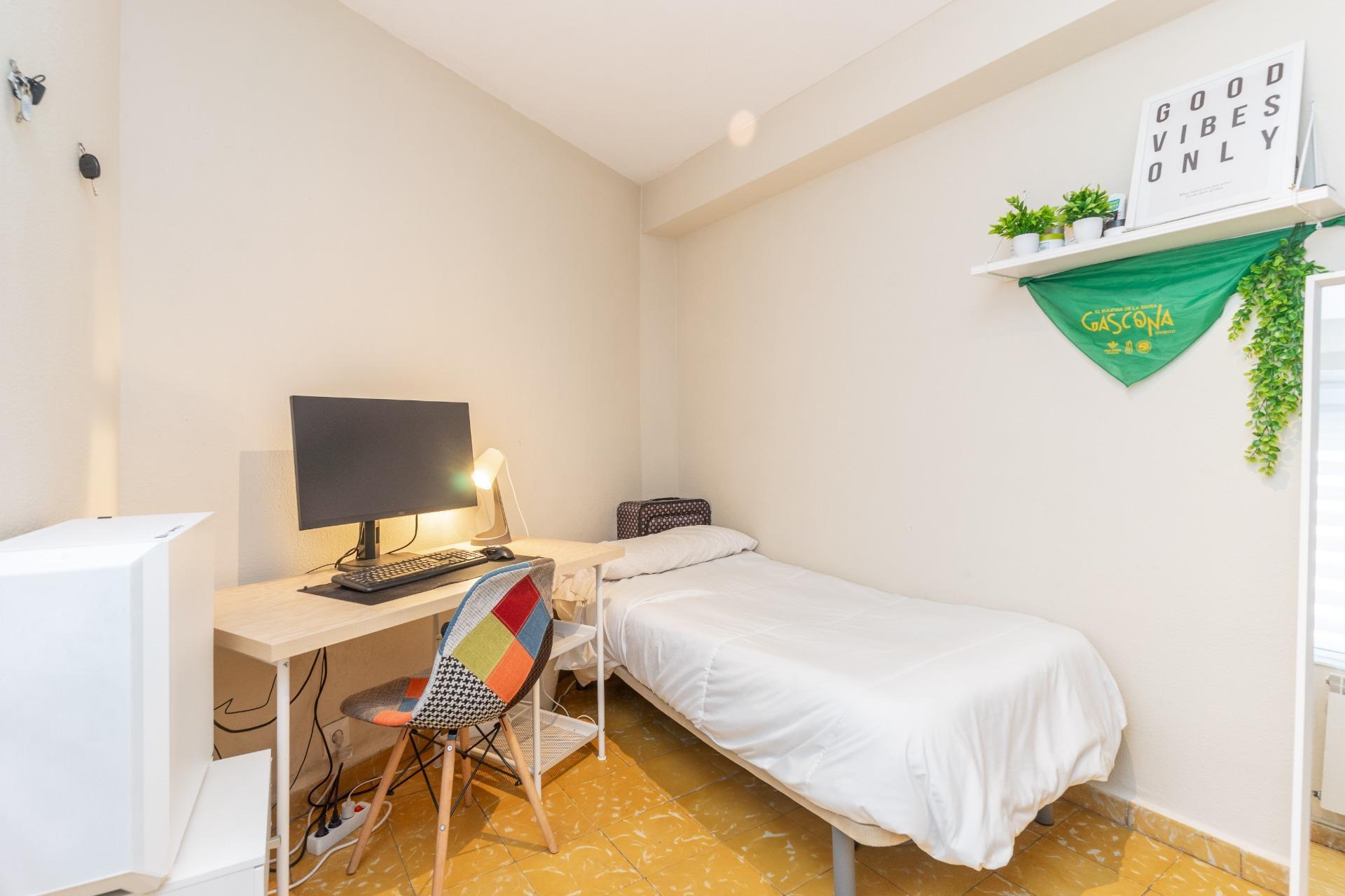 Pisos-Venta-Oviedo-2110075-Foto-5