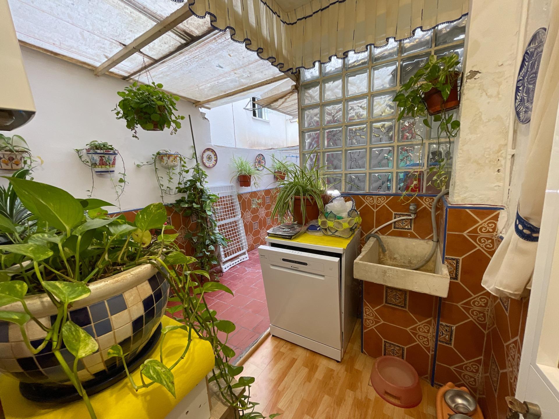 CALLE PINOSOL 3 HABITACIONES