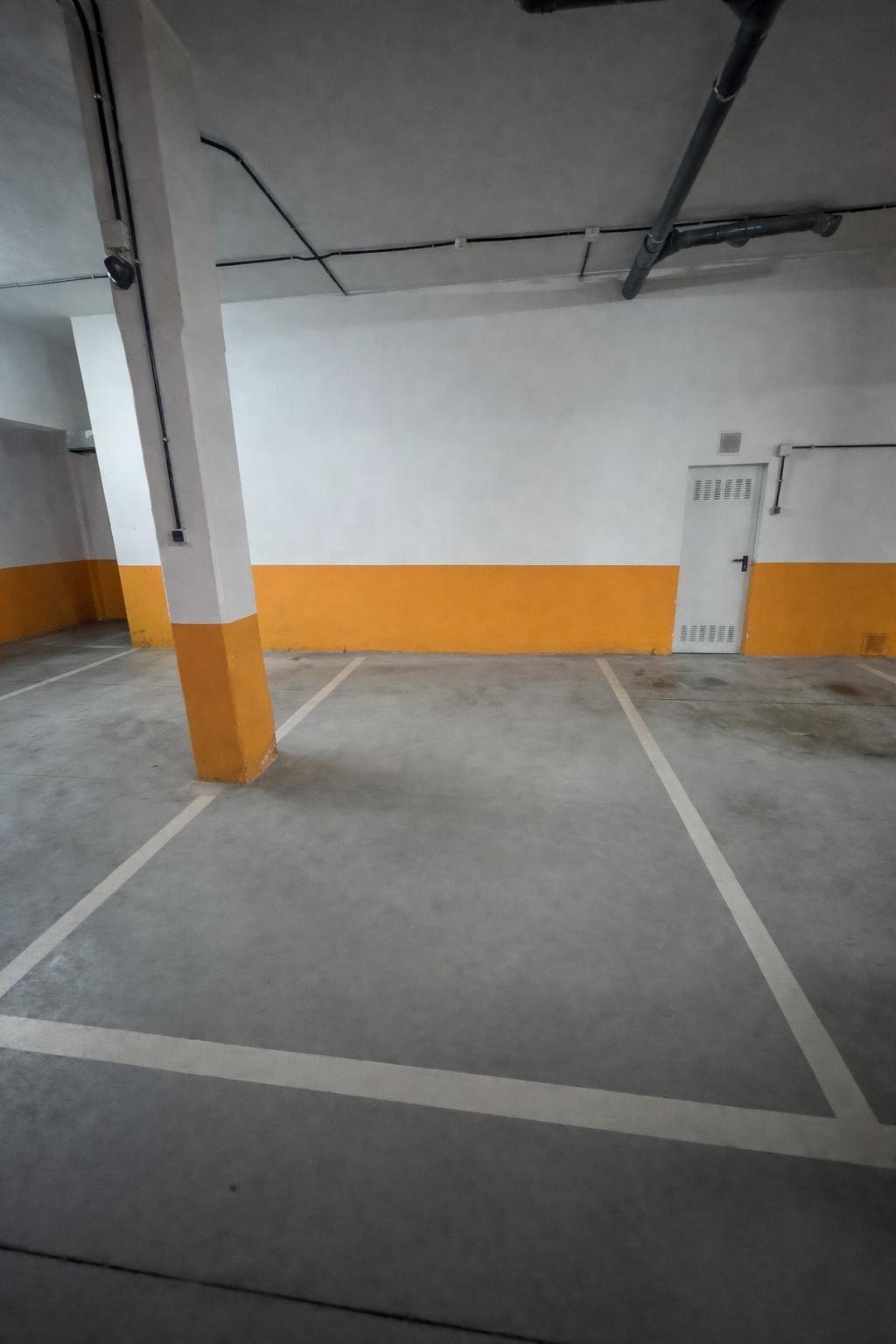 Garajes-Venta-Cangas de Onís-2110069