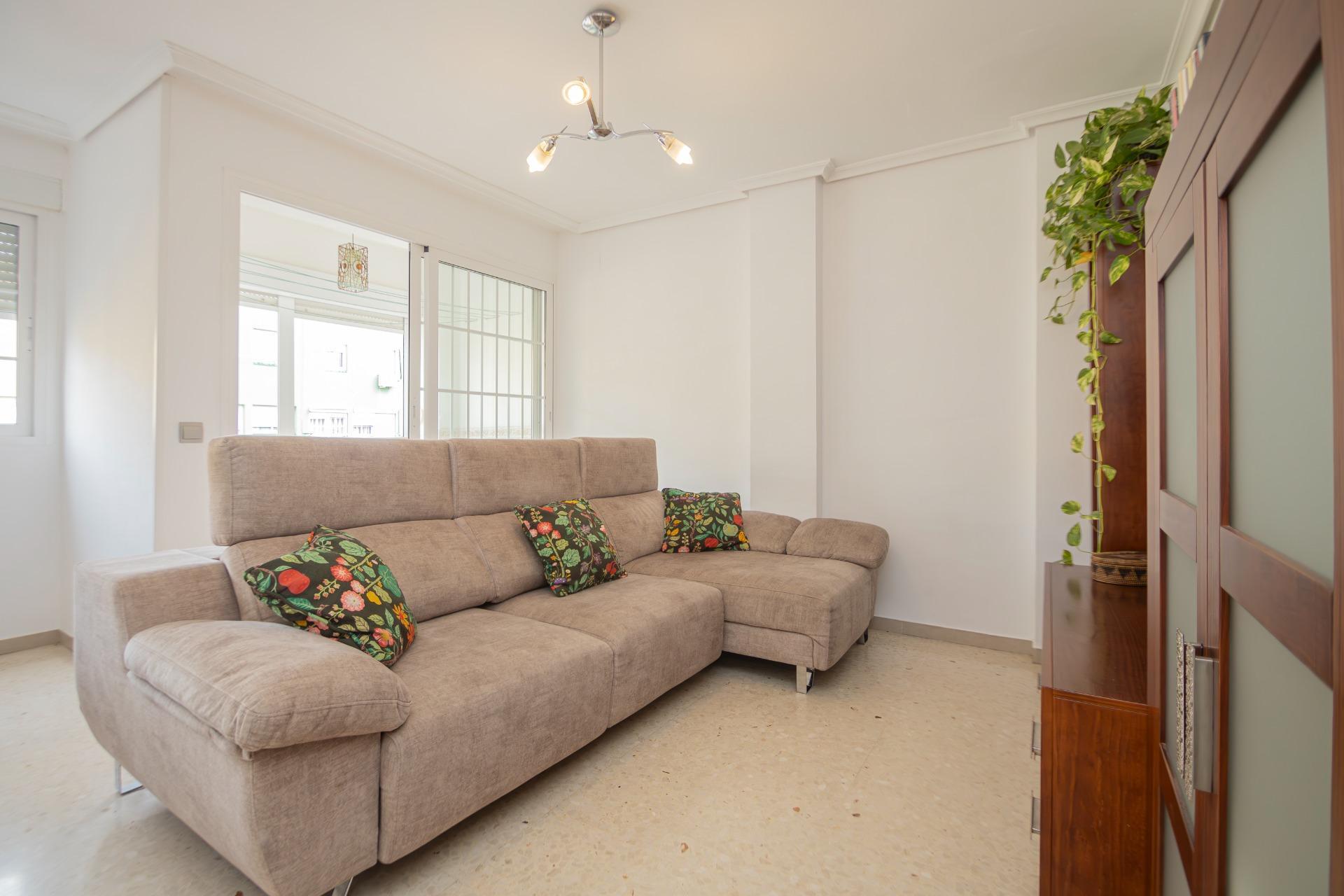 PRECIOSO PISO DUPLEX EN PINO MONTANO