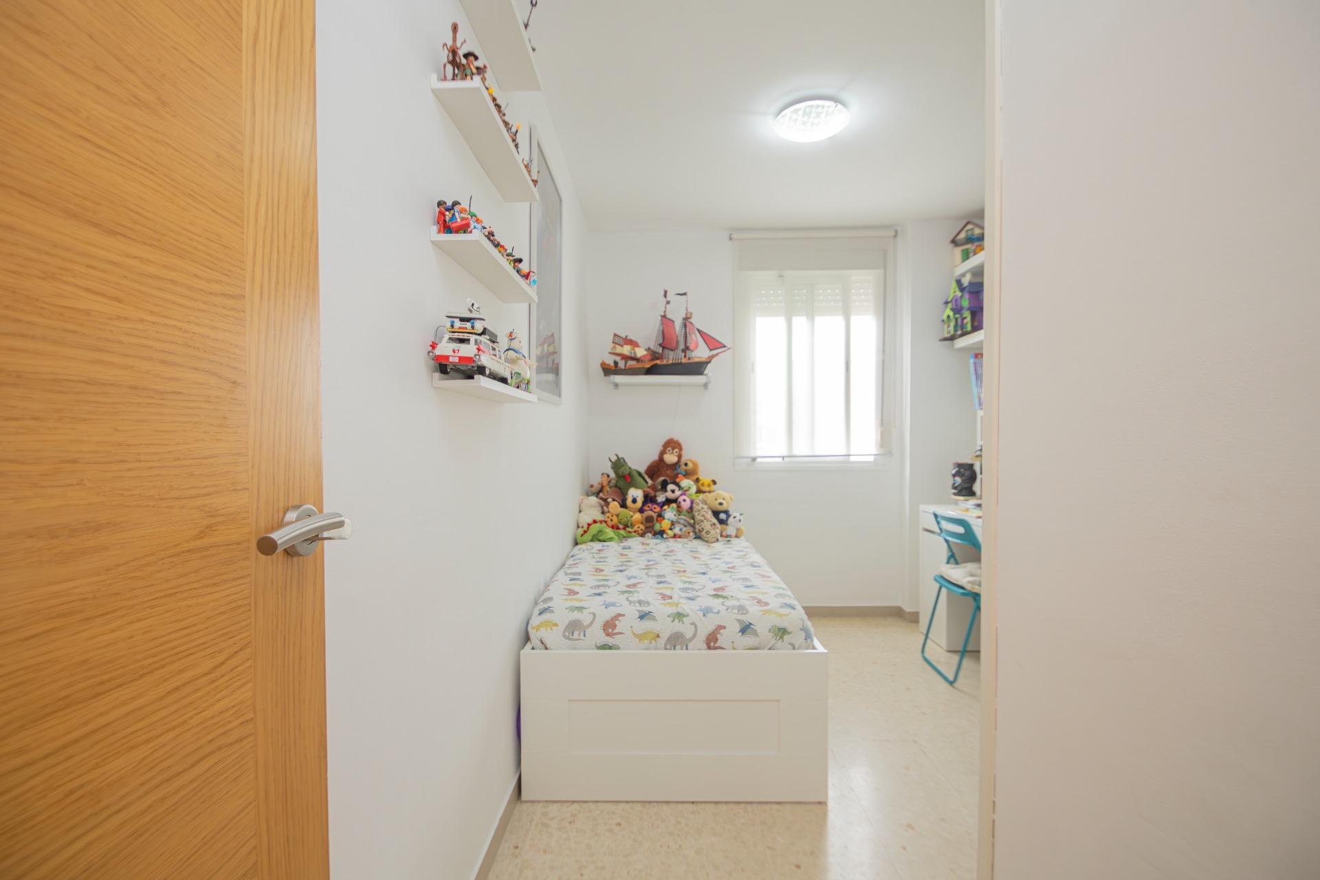 PRECIOSO PISO DUPLEX EN PINO MONTANO