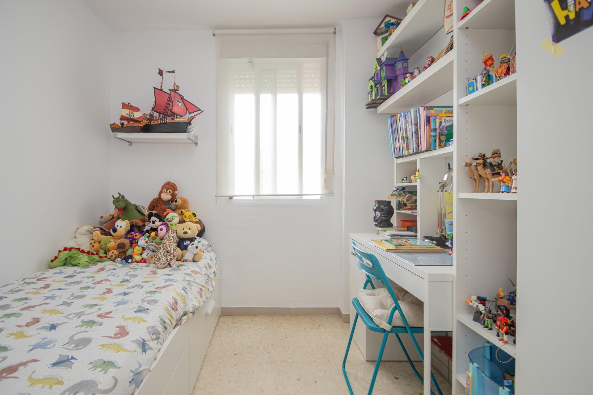 PRECIOSO PISO DUPLEX EN PINO MONTANO