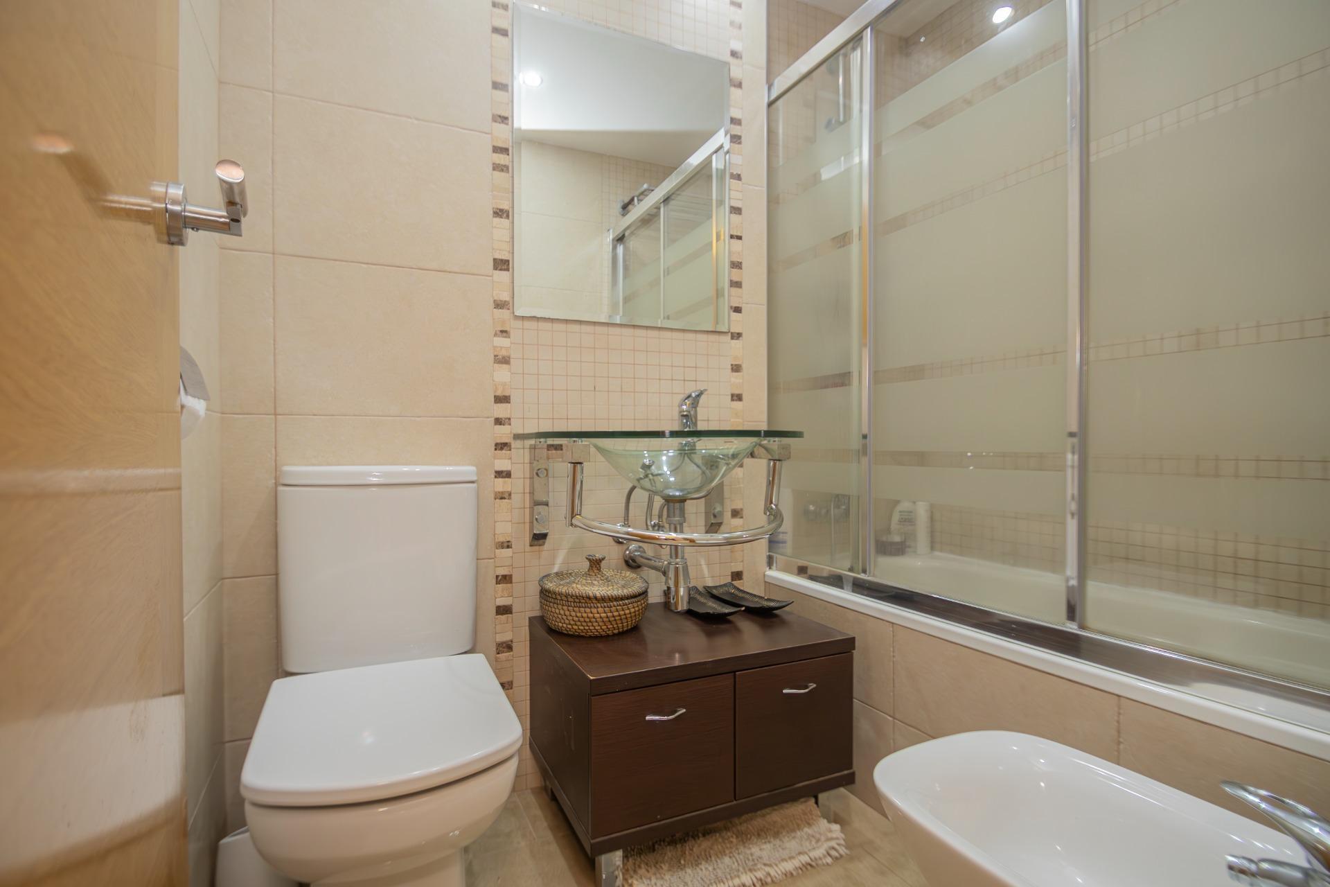 PRECIOSO PISO DUPLEX EN PINO MONTANO