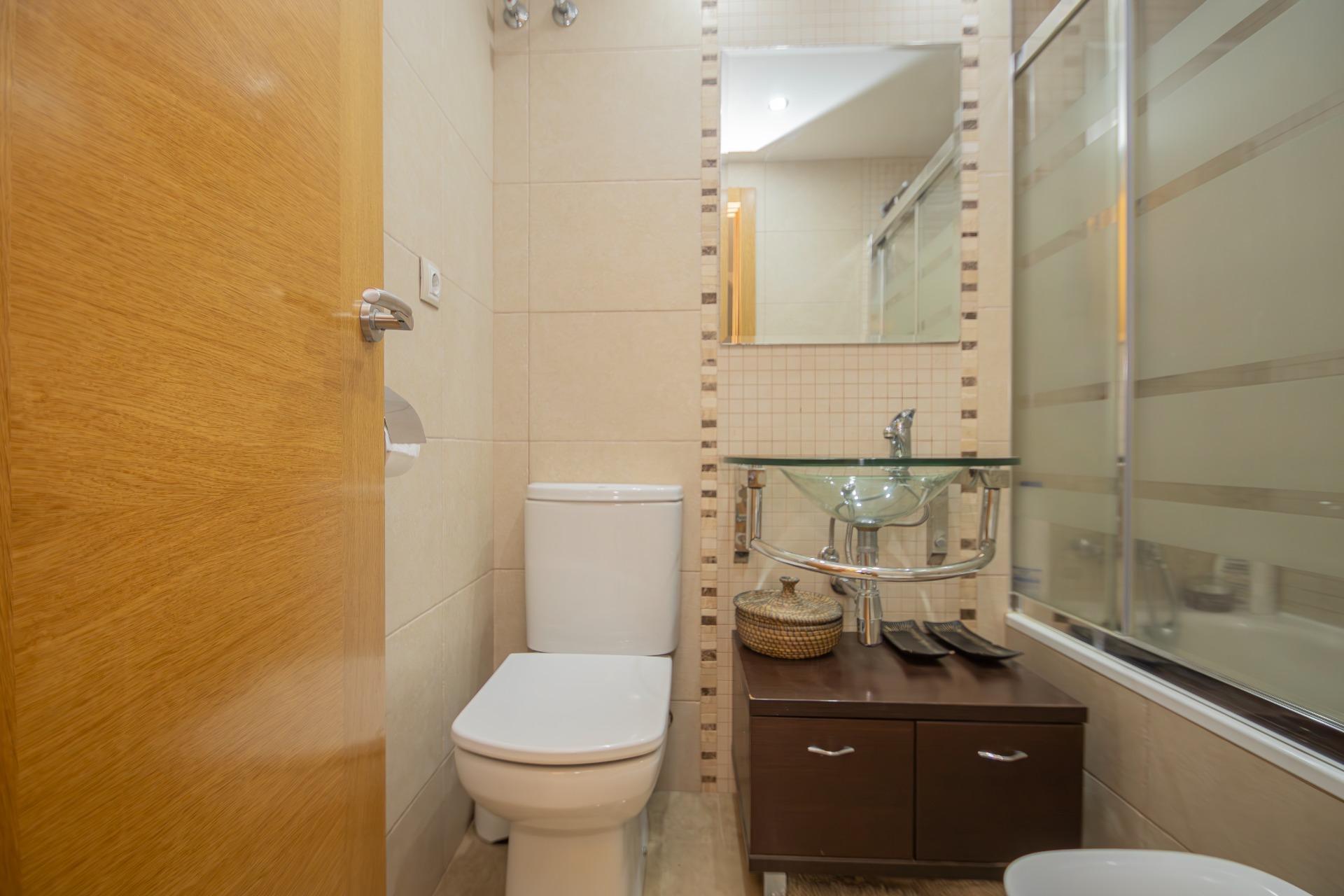 PRECIOSO PISO DUPLEX EN PINO MONTANO