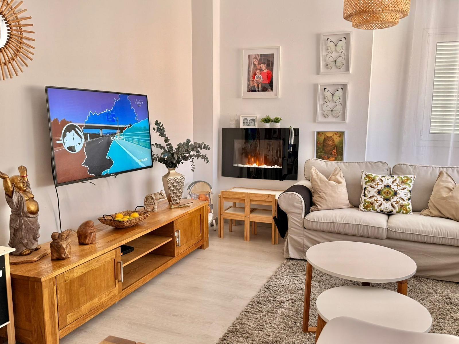 EXCLUSIVO ÁTICO CON TERRAZA PRIVADA EN LA CUBIERTA Y VISTAS AL PUERTO