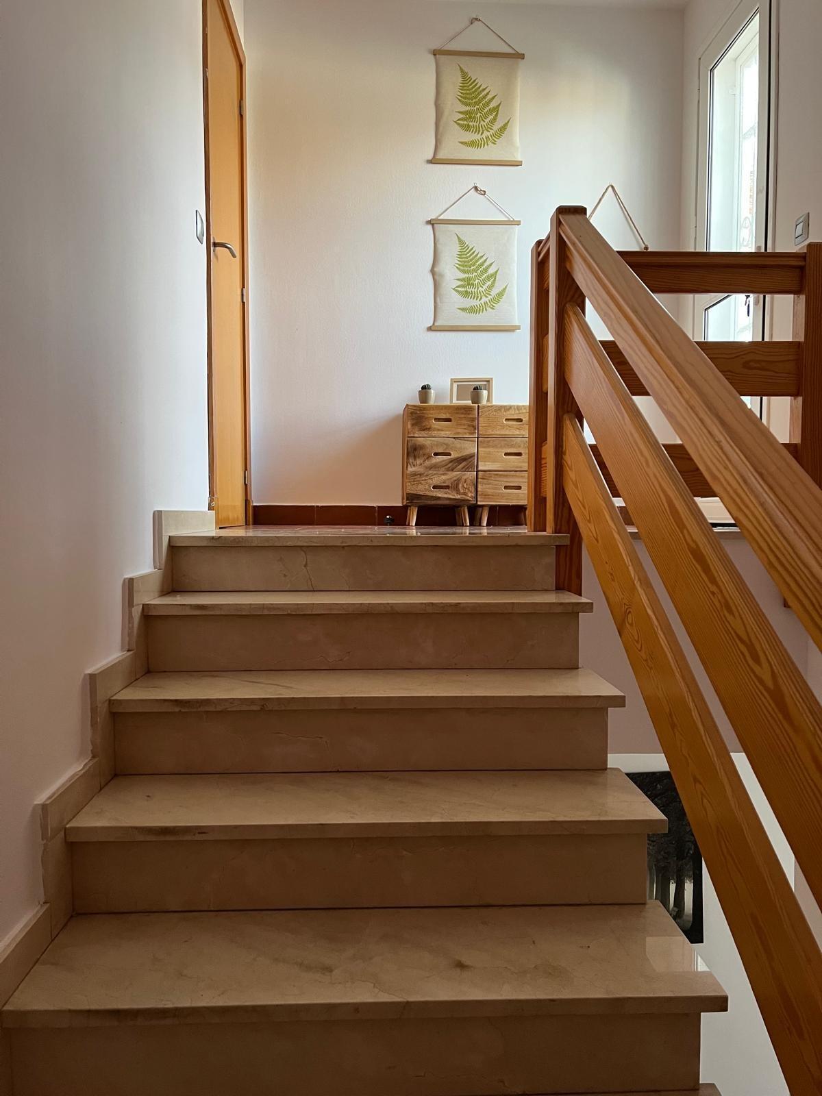 EXCLUSIVO ÁTICO CON TERRAZA PRIVADA EN LA CUBIERTA Y VISTAS AL PUERTO