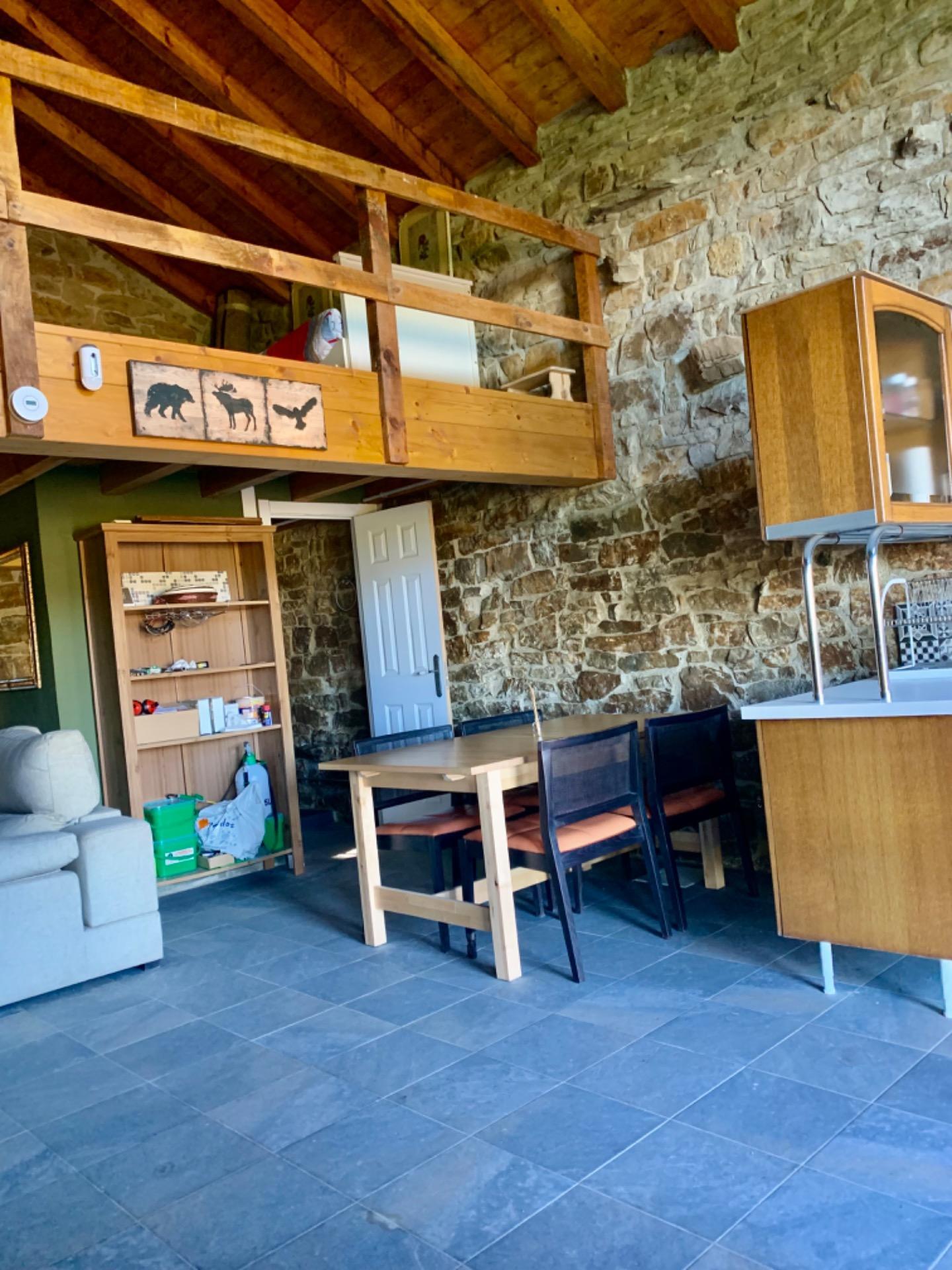 CABAÑA de Piedra Pasiega en San Roque Riomiera, Merilla