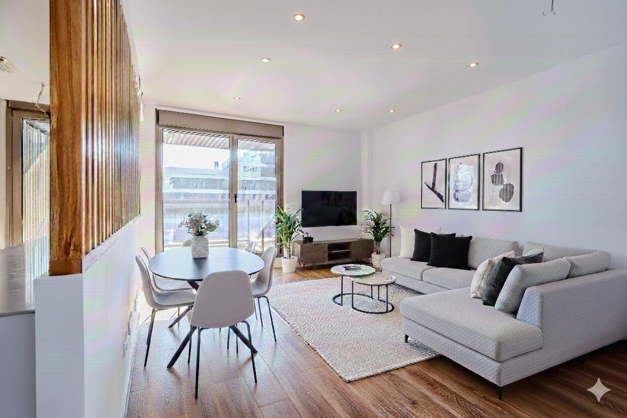Exclusivo piso con vistas panorámicas, domótica y absoluto confort.
