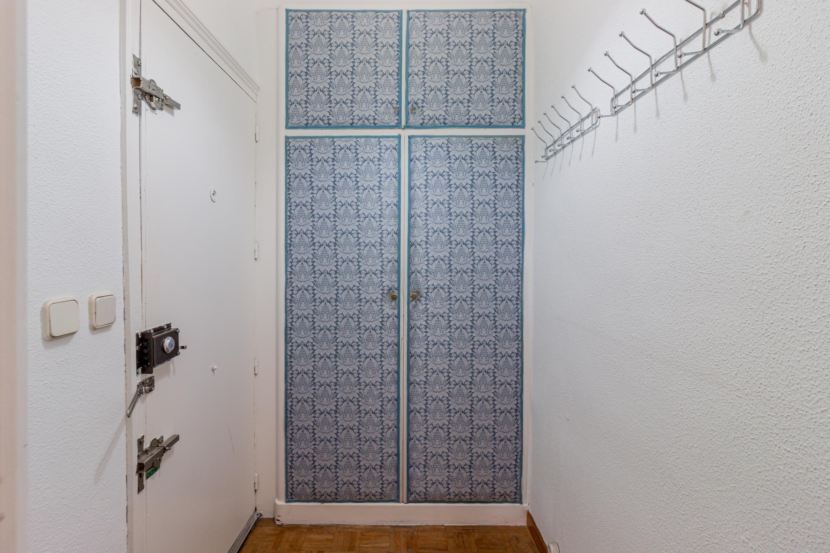 Piso en Alquiler de 2 dormitorios en calle Galileo