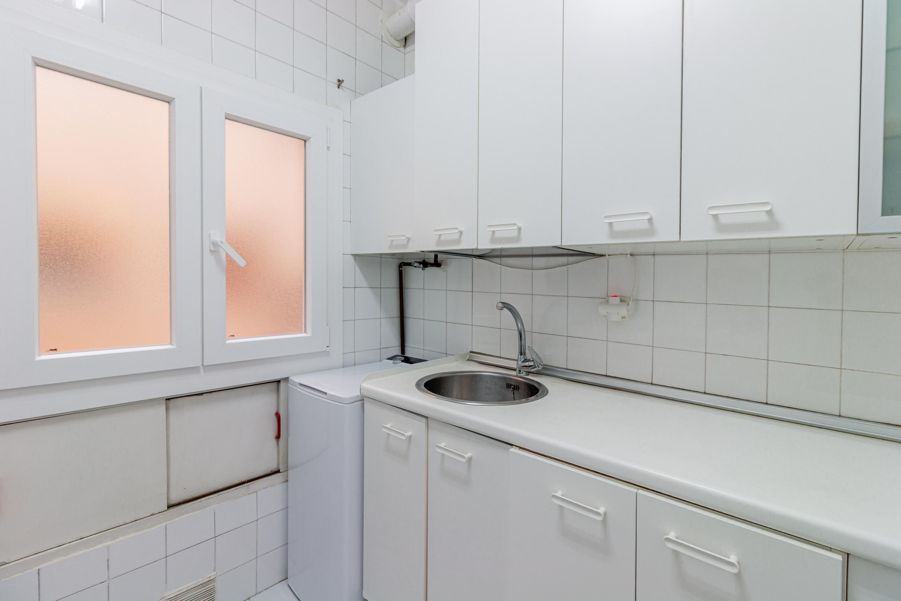 Piso en Alquiler de 2 dormitorios en calle Galileo