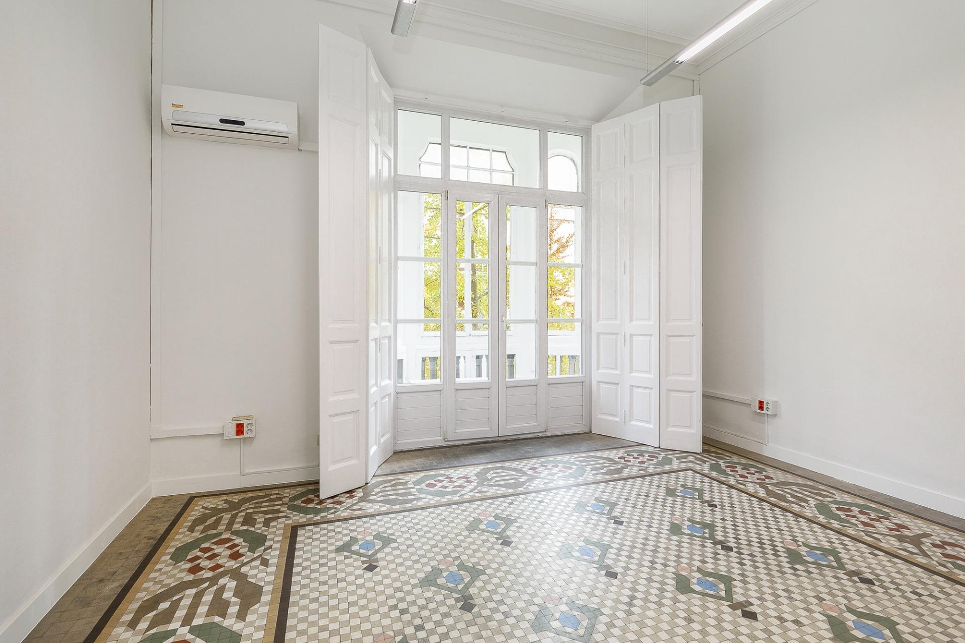 OFICINA VENTA EN GRAN VIA DE COLON