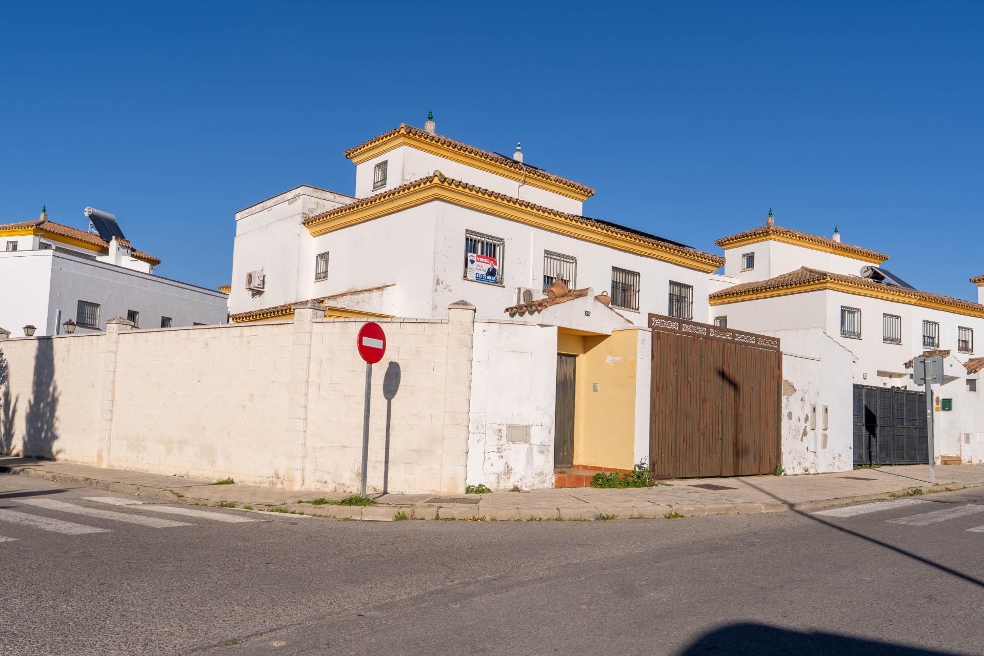 Oportunidad pareado en Avenida Torrejón