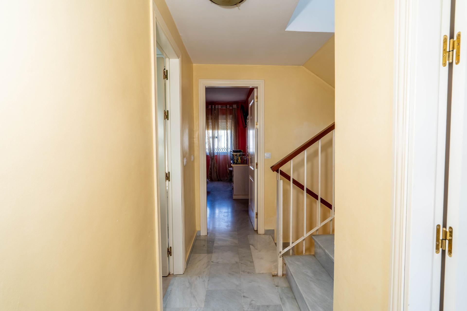 Oportunidad pareado en Avenida Torrejón