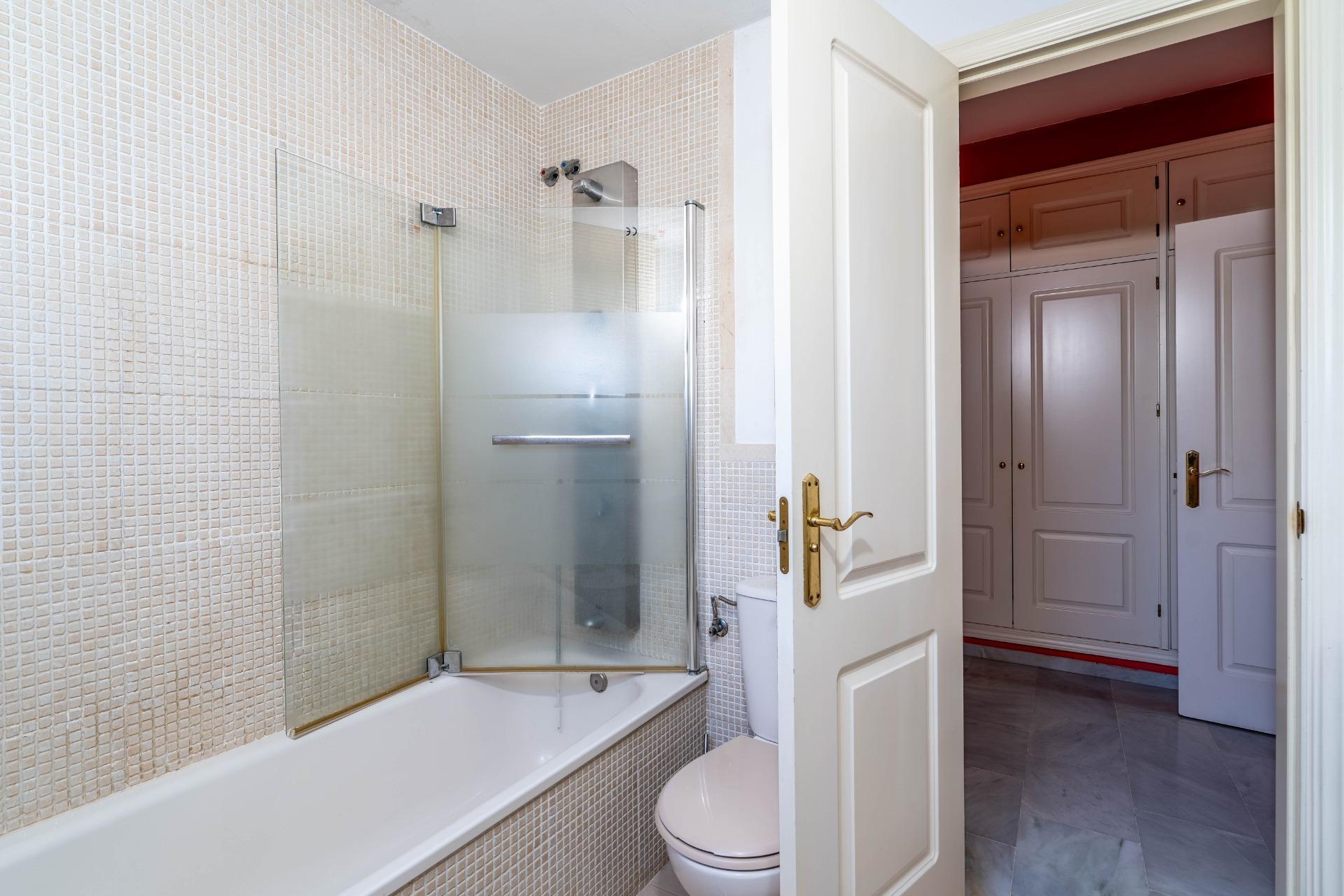 Oportunidad pareado en Avenida Torrejón