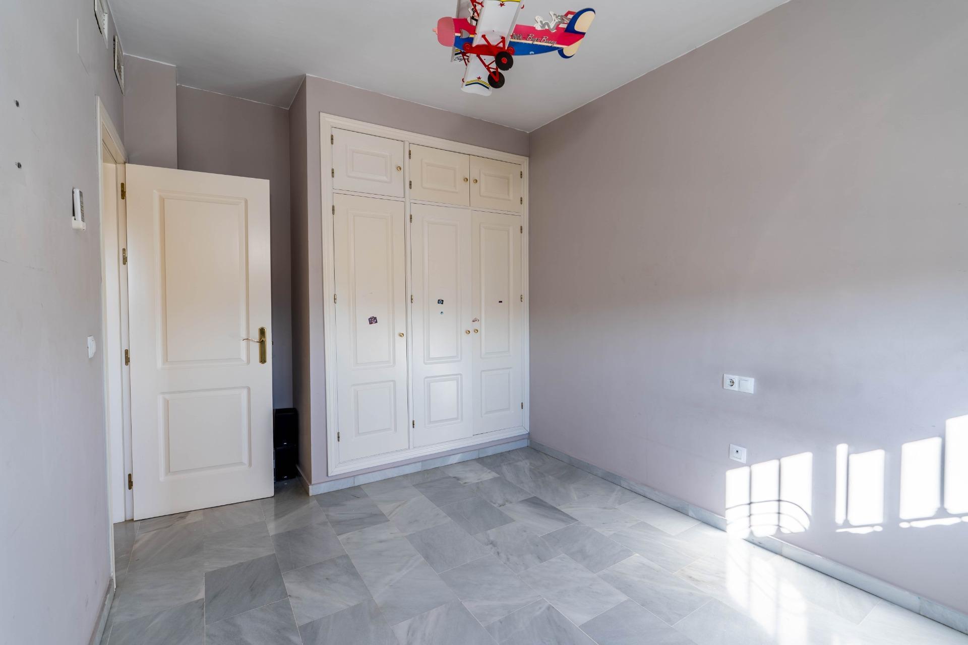 Oportunidad pareado en Avenida Torrejón