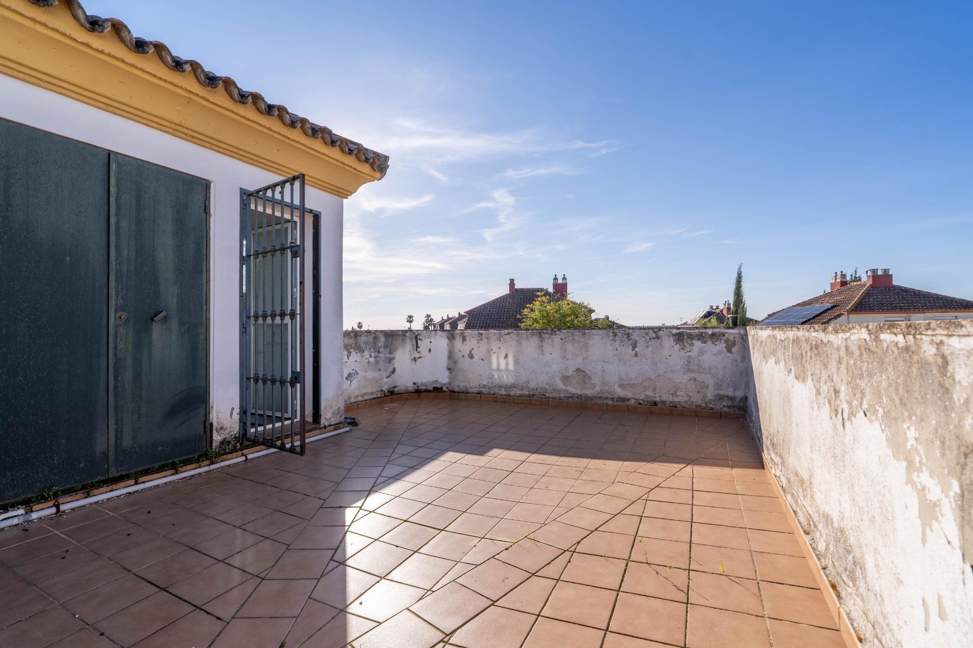 Oportunidad pareado en Avenida Torrejón