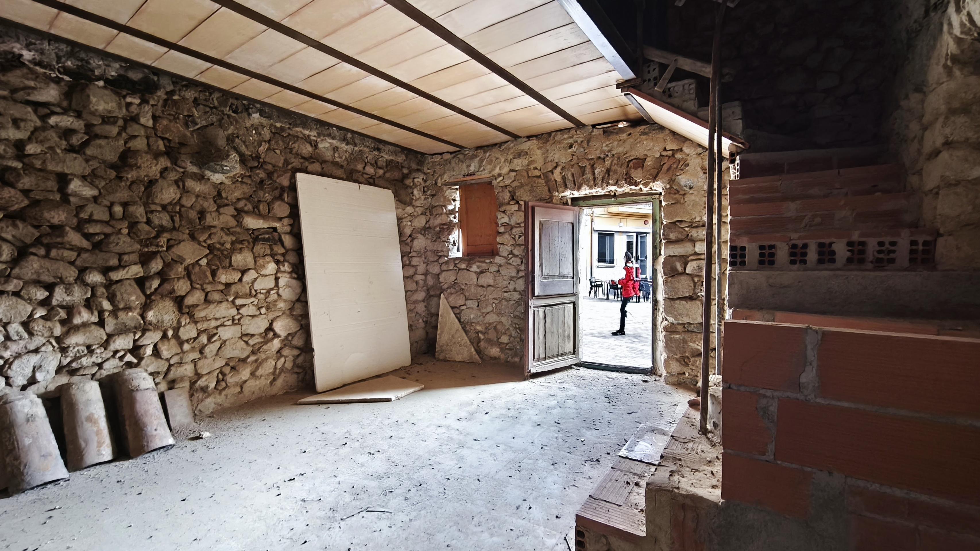 CASA PER REFORMAR A LA VAJOL