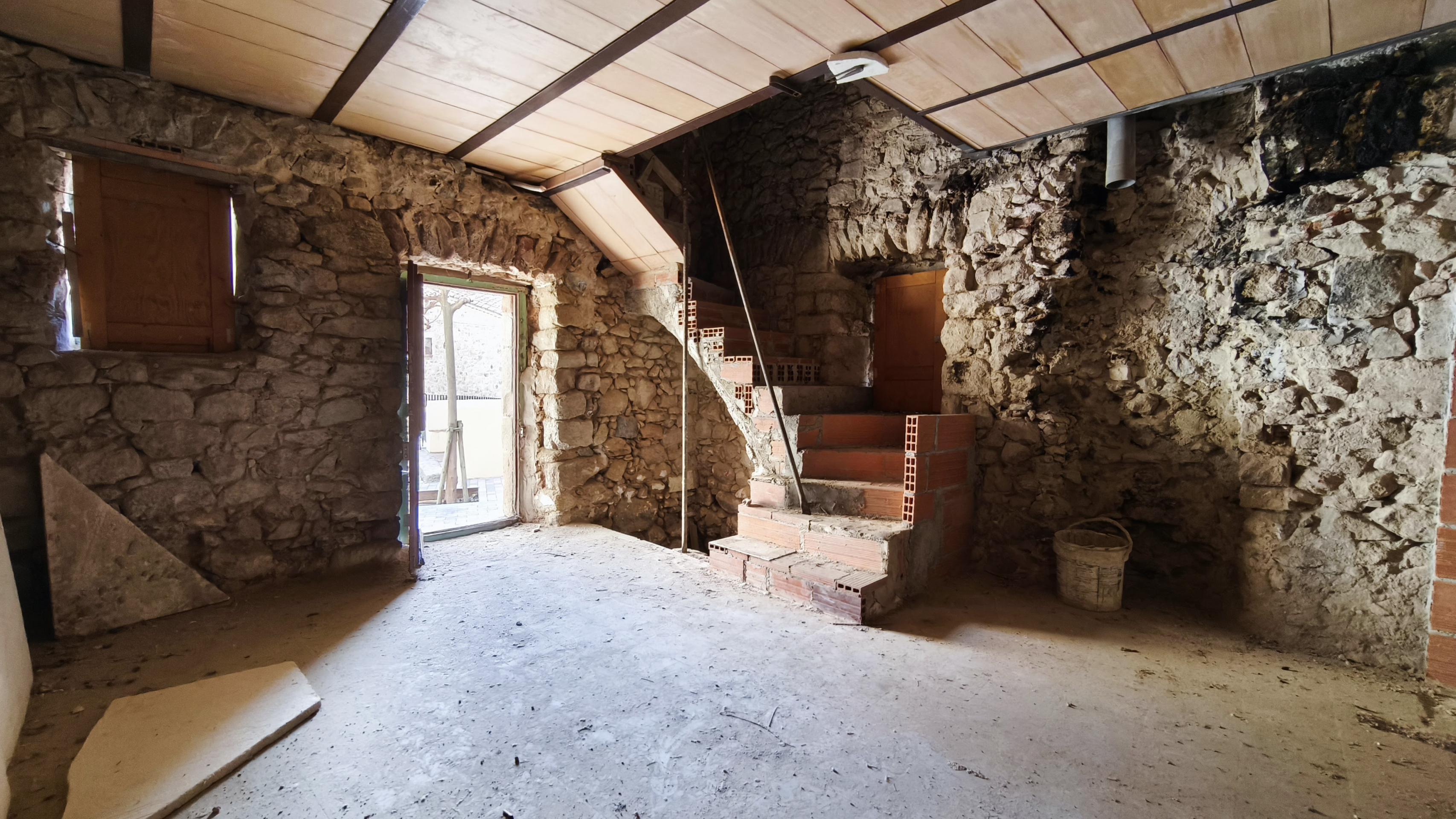 CASA PER REFORMAR A LA VAJOL