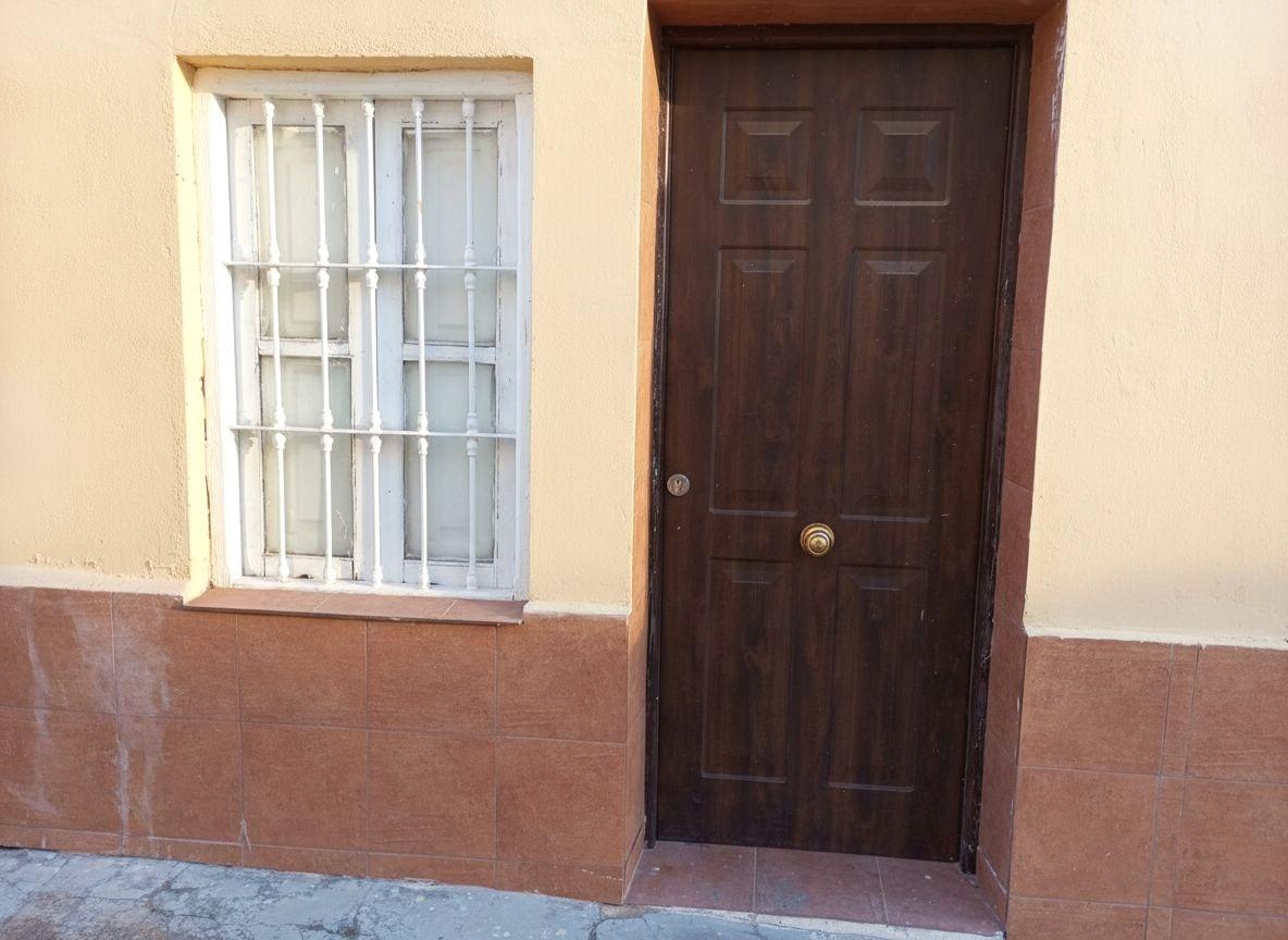 Se vende casa en San Antonio - Requena