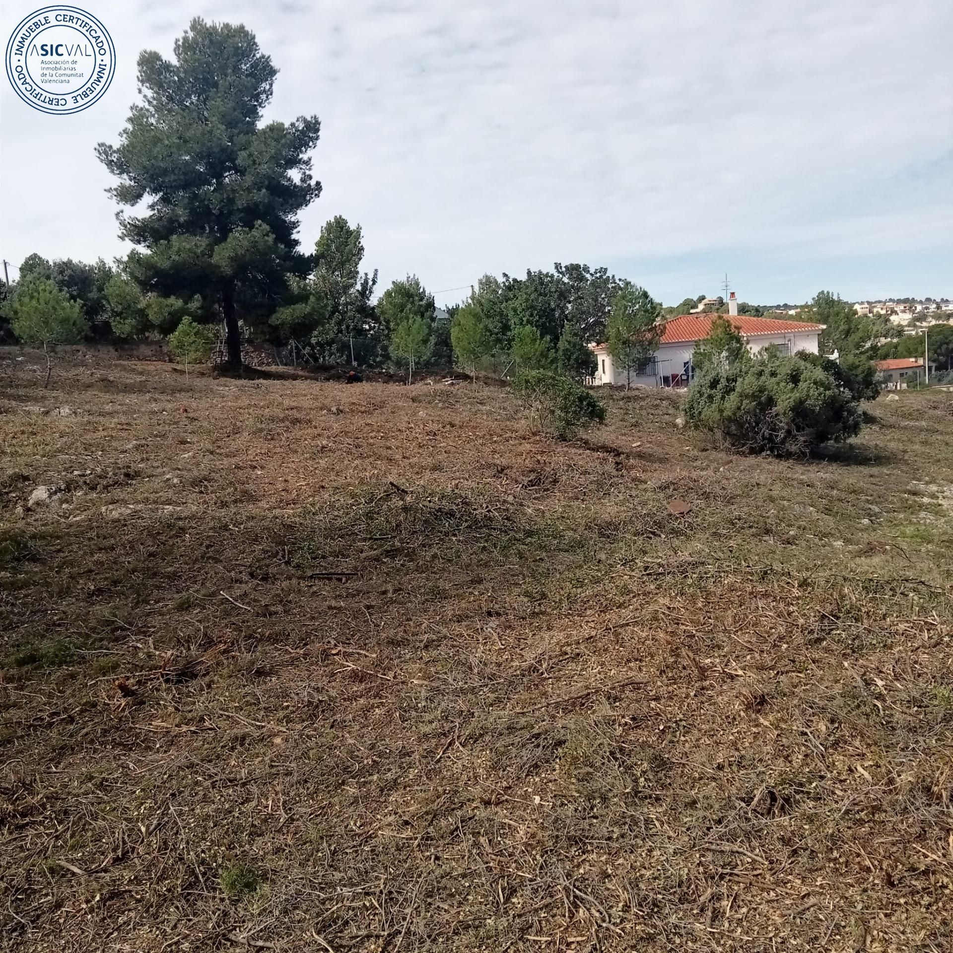 Venta de Terreno de 9.098 m² en Godelleta, Valencia