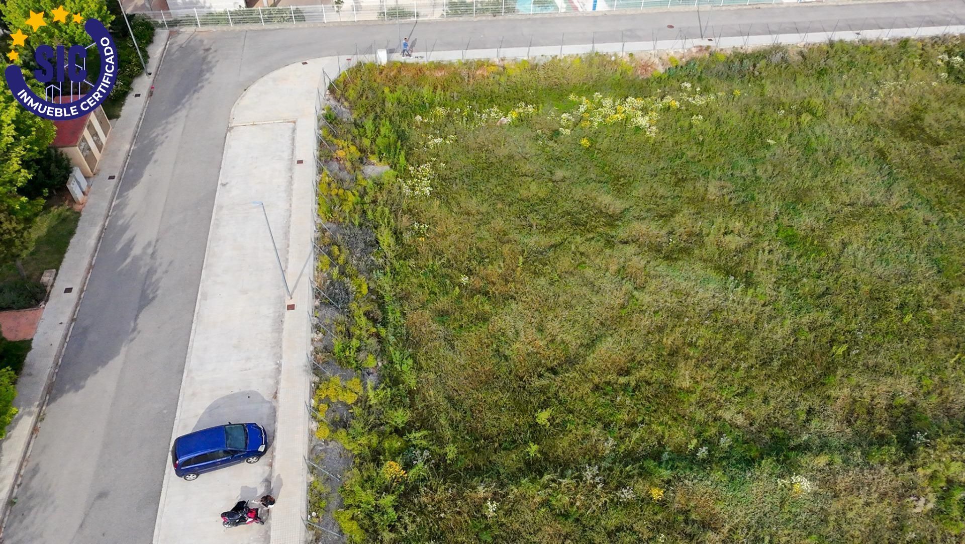 Oportunidad para promotores ? Solar urbano para 8 chalets en L?Alcúdia de Crespins (Valencia)