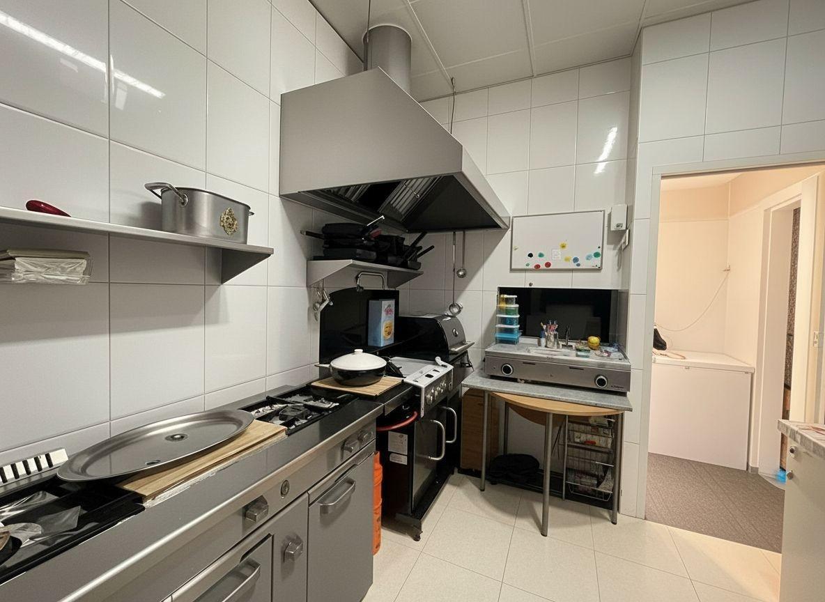 Oportunidad de Inversión ? Se traspasa Bar-Restaurante con terraza en Moncada ? Reformado y en funcionamiento