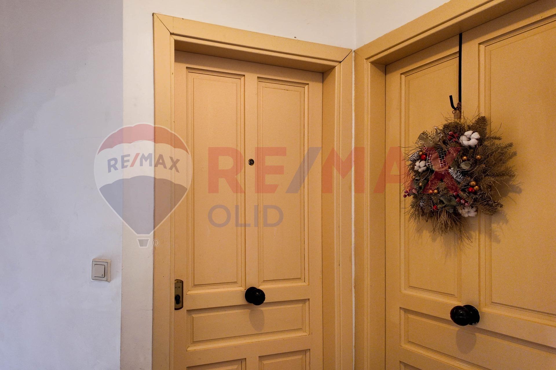 PISO CON GARAJE EN Pº DE ESTRADA EN COMILLAS