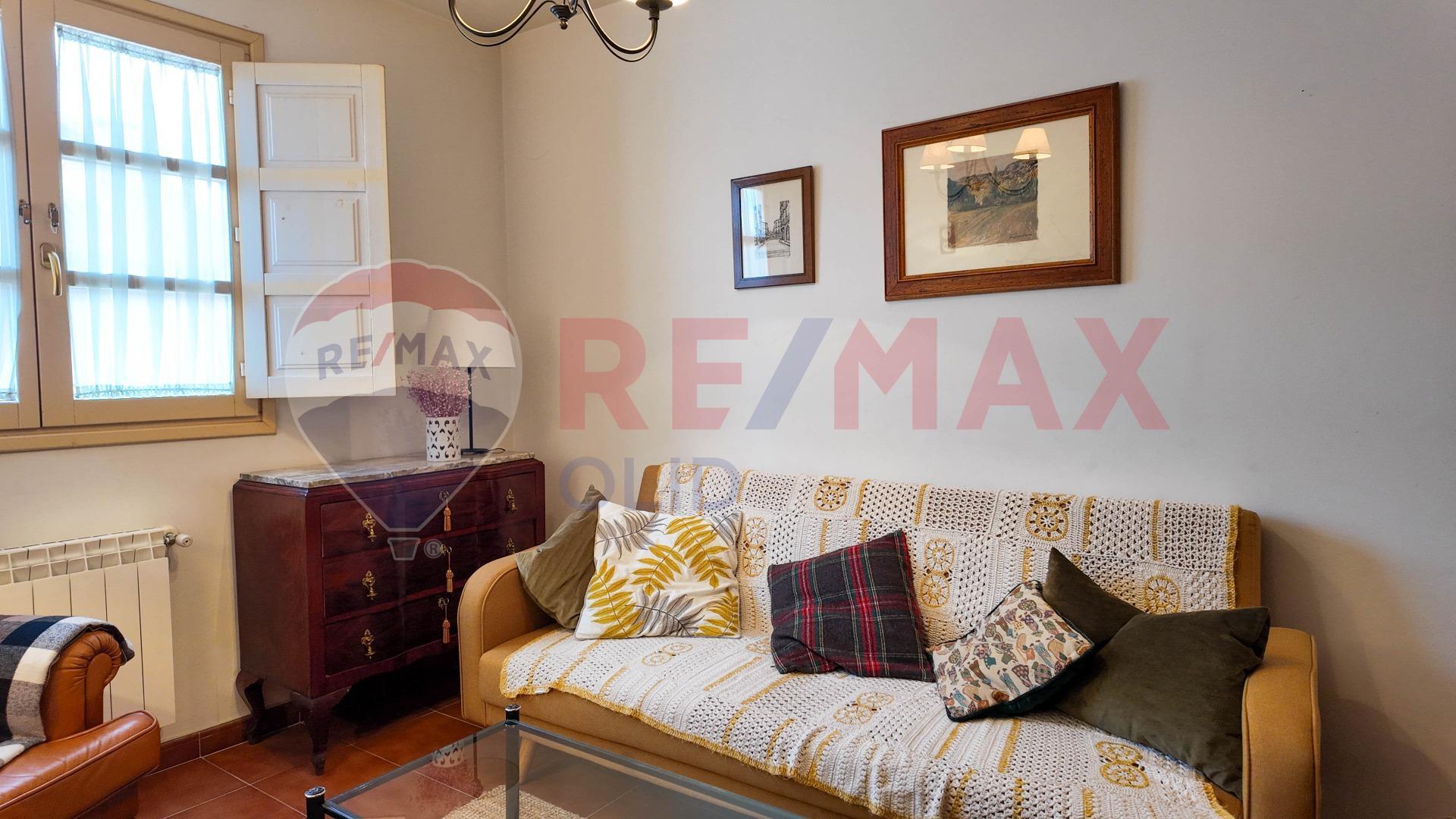 PISO CON GARAJE EN Pº DE ESTRADA EN COMILLAS