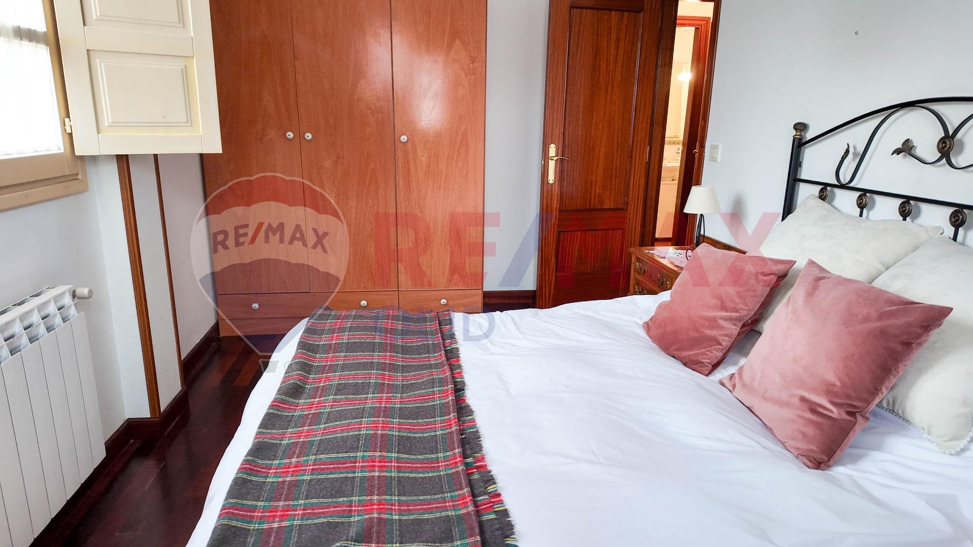 PISO CON GARAJE EN Pº DE ESTRADA EN COMILLAS