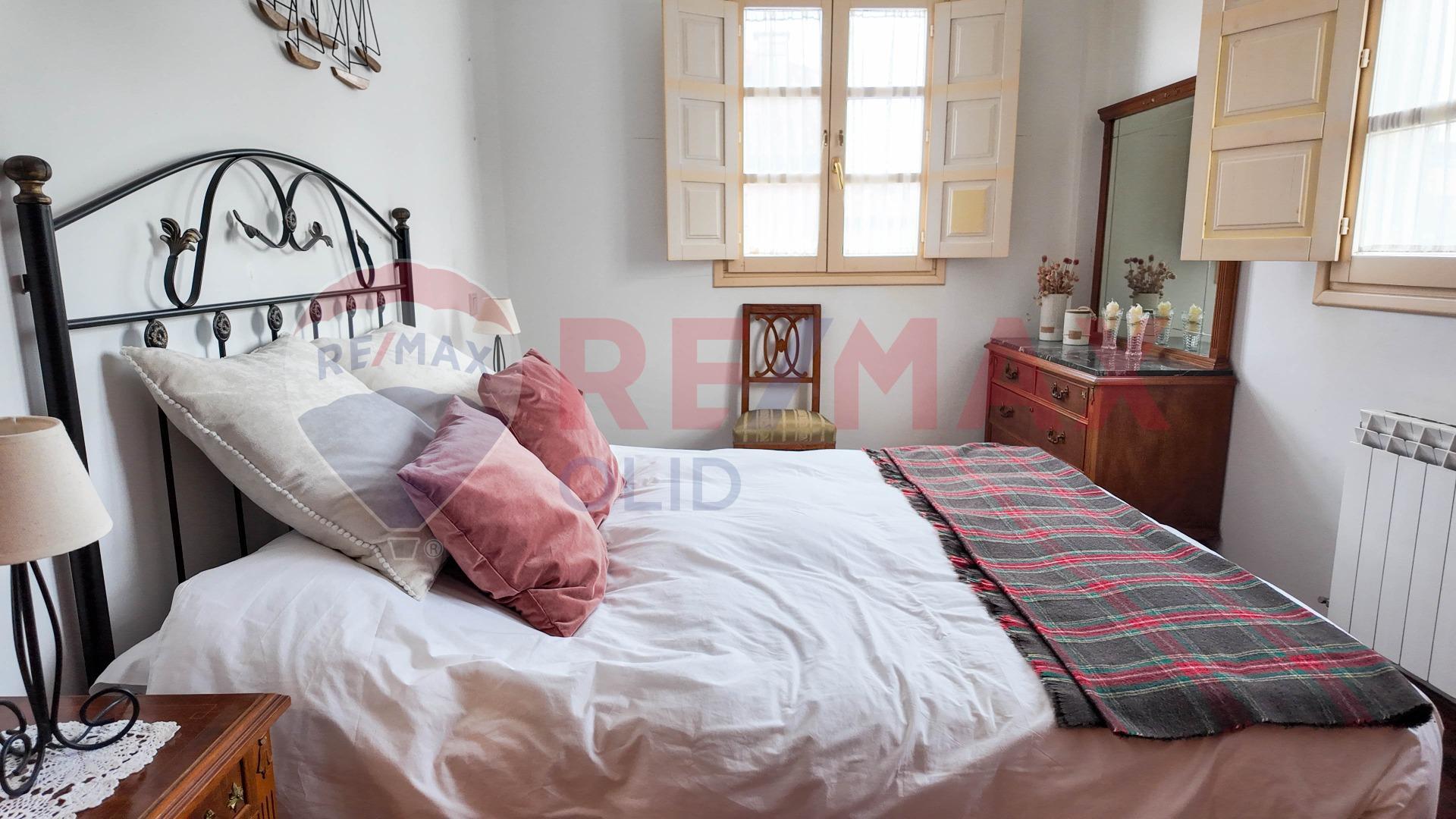 PISO CON GARAJE EN Pº DE ESTRADA EN COMILLAS