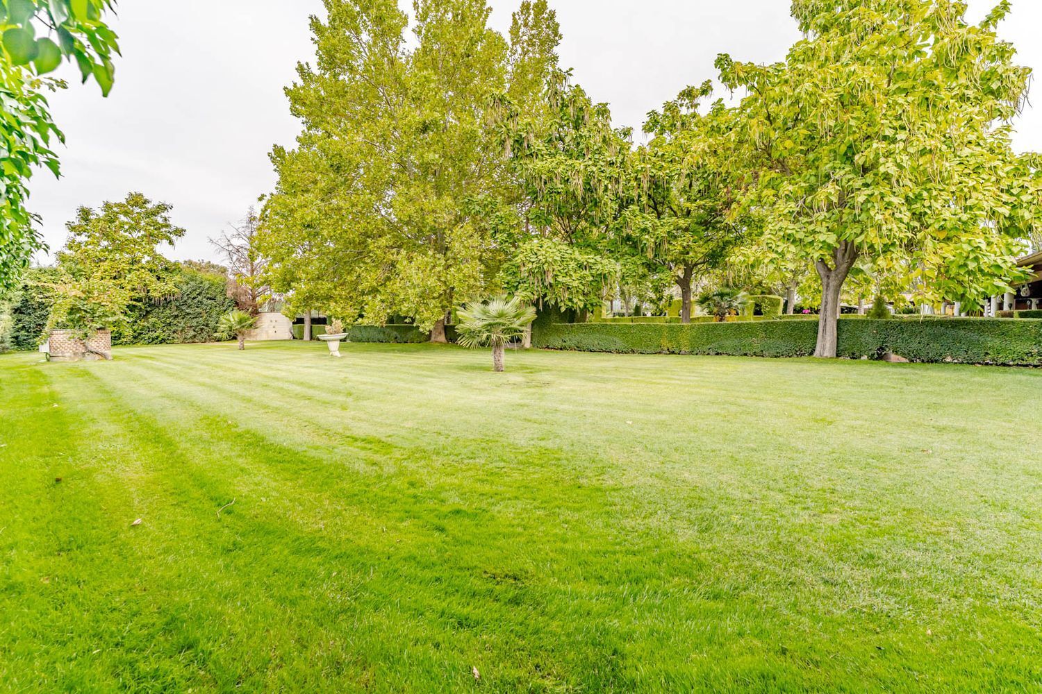 Edificios-Venta-Laguna de Duero-2114032-Foto-32