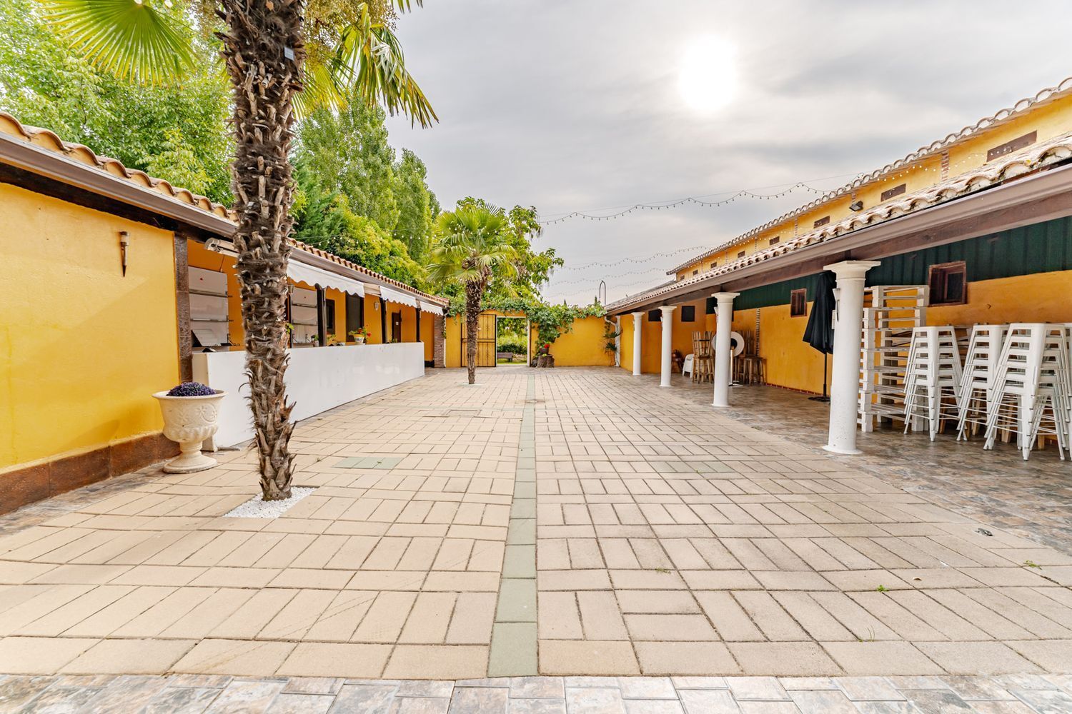 Edificios-Venta-Laguna de Duero-2114032-Foto-49