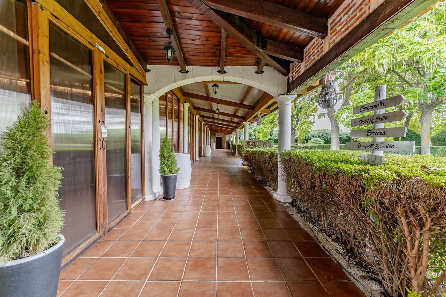 Edificios-Venta-Laguna de Duero-2114032-Foto-69